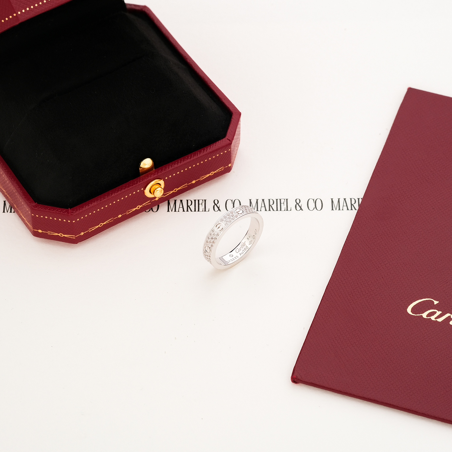 DIAMONDS PAVED L RING, WHITE GOLD