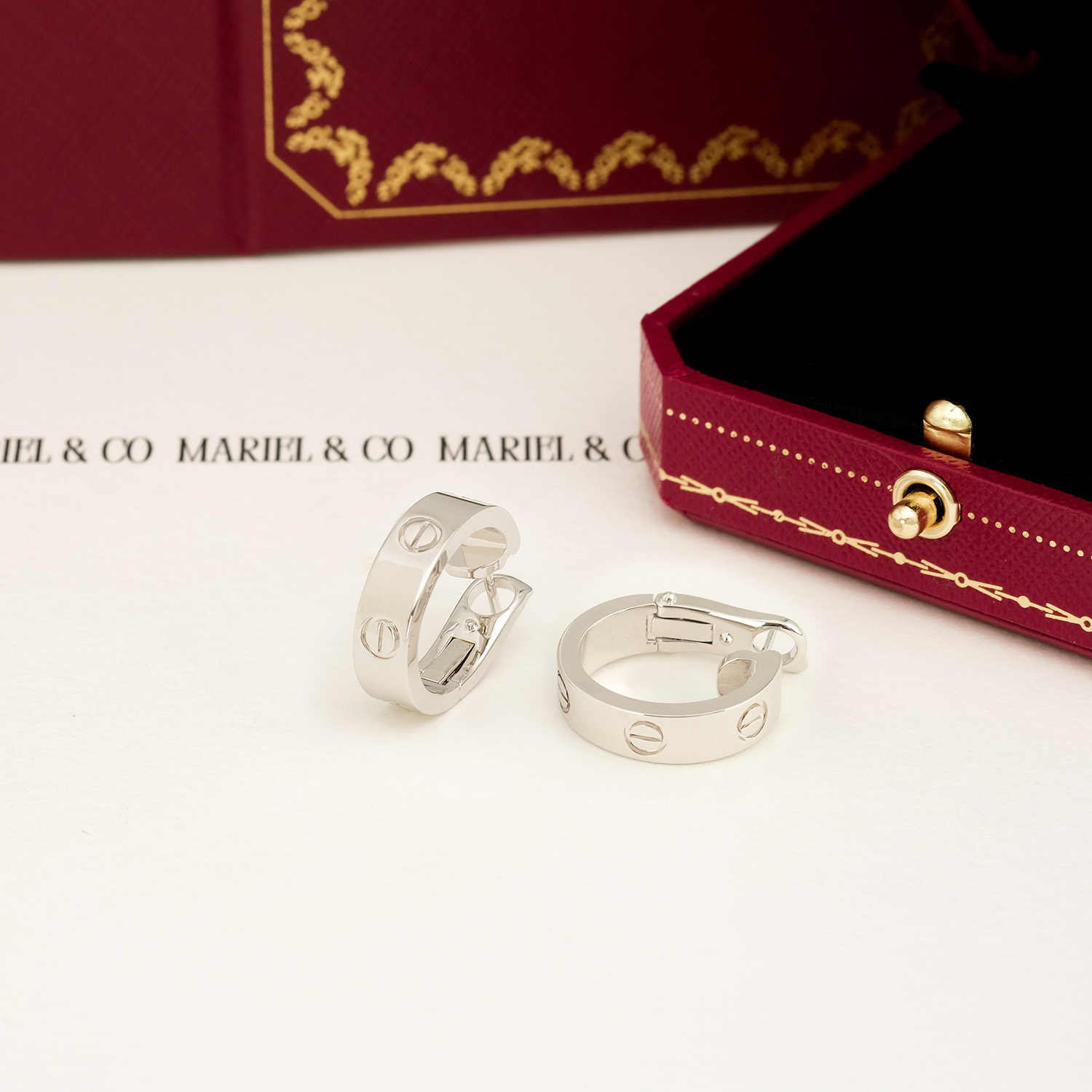 L EARRINGS, WHITE GOLD