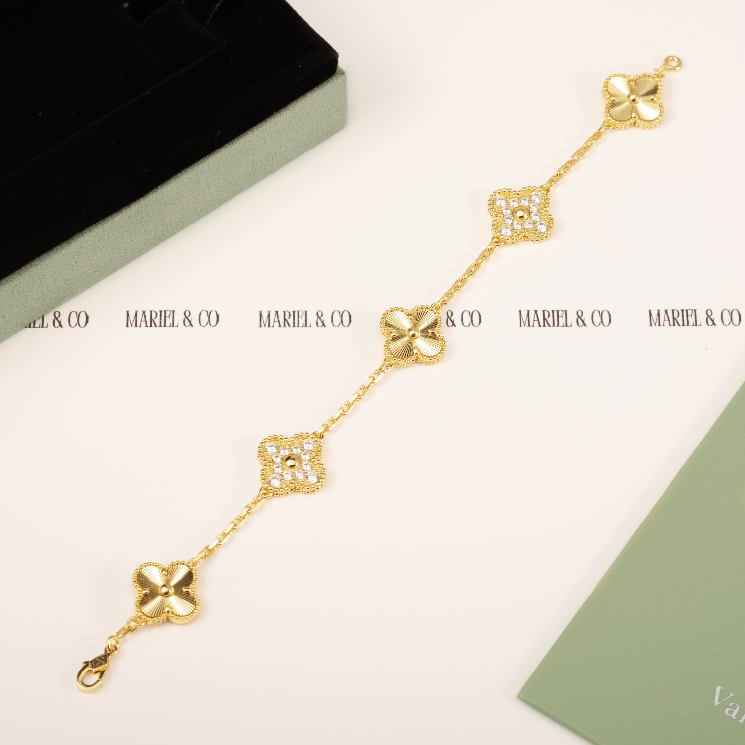 DIAMOND VINTAGE BRACELET, 5 ELEMENTS, YELLOW GOLD
